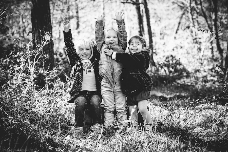 PHOTOGRAPHE ENFANT | SEANCE ENFANT EN FORET | LA FAMILLE O | LOIRE & HAUTE-LOIRE